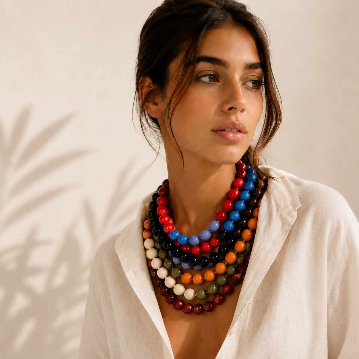 STATEMENT BEAD NECKLACE