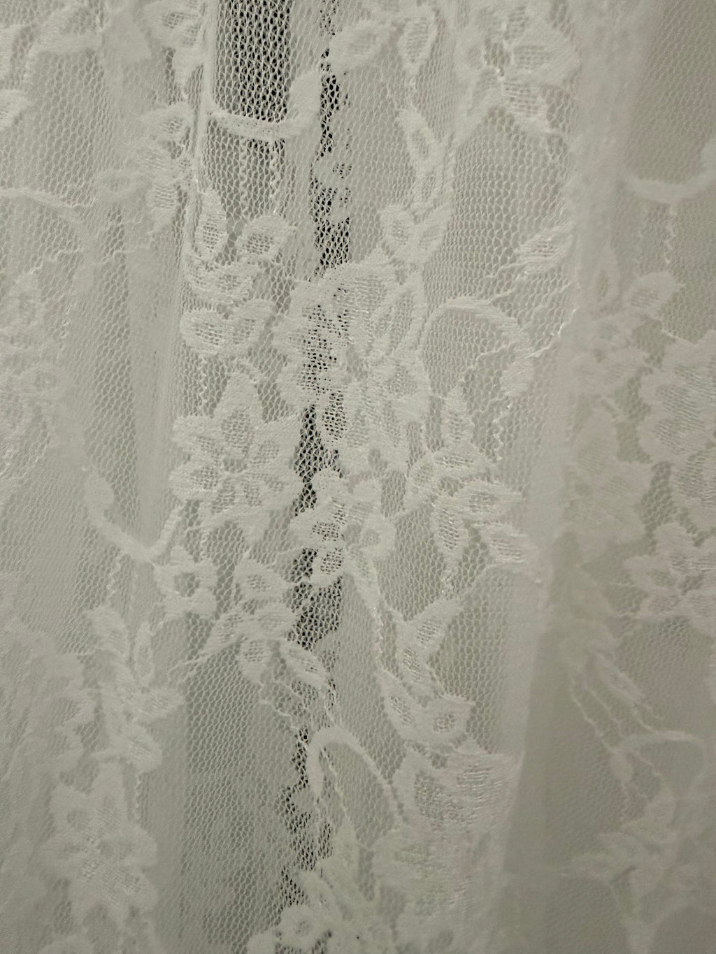 Boat Neck Sleeveless Top with Lace Pants